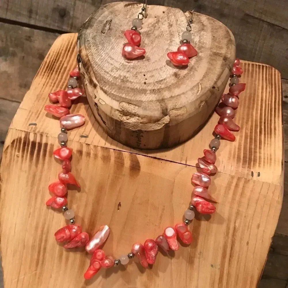 Pink mother of pearl w rose quartz necklace set